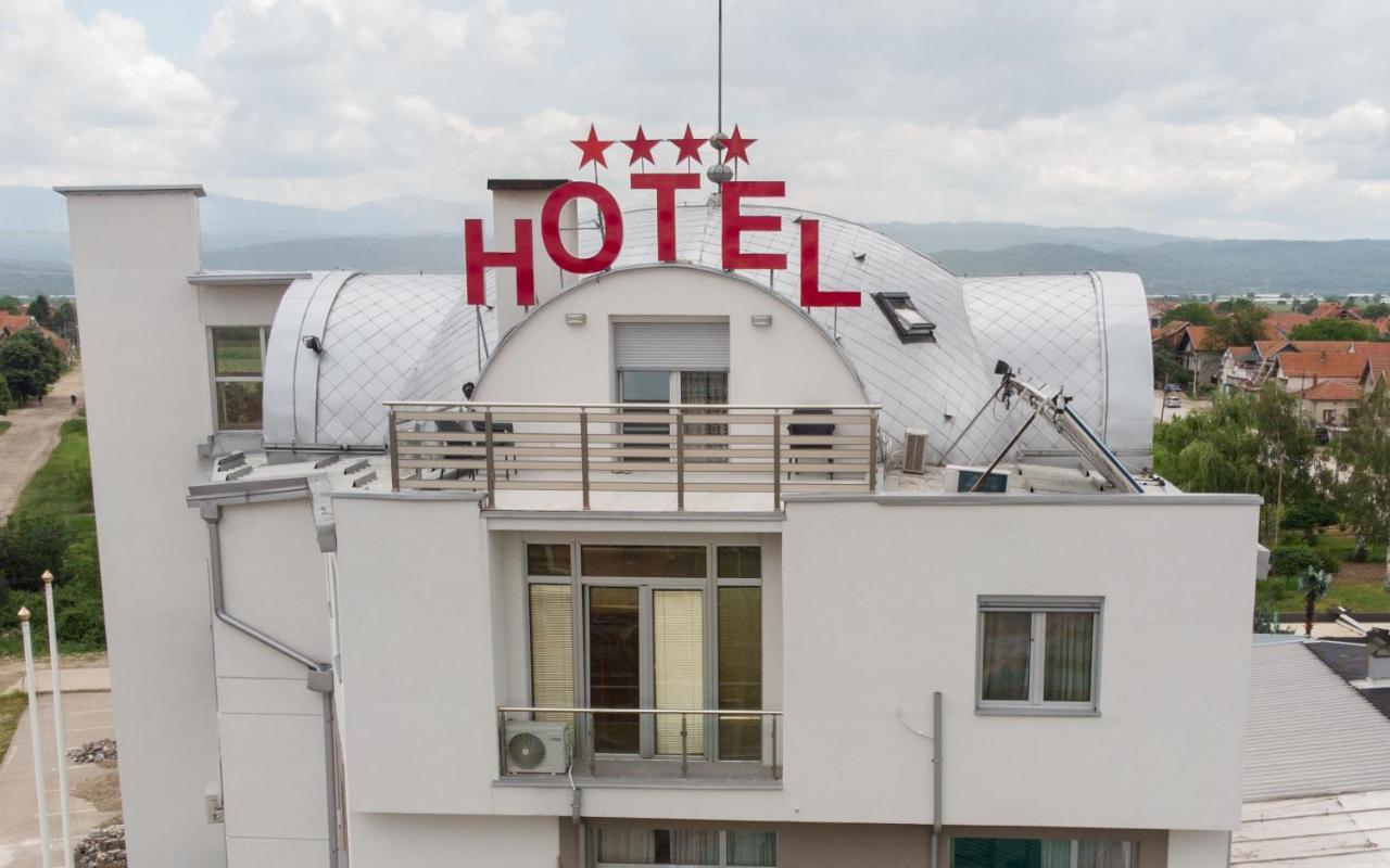 Hotel Bella Nella Leskovac  Dış mekan fotoğraf